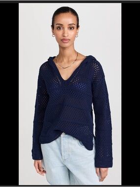 Nwt 💙 Sundry crochet hoodie